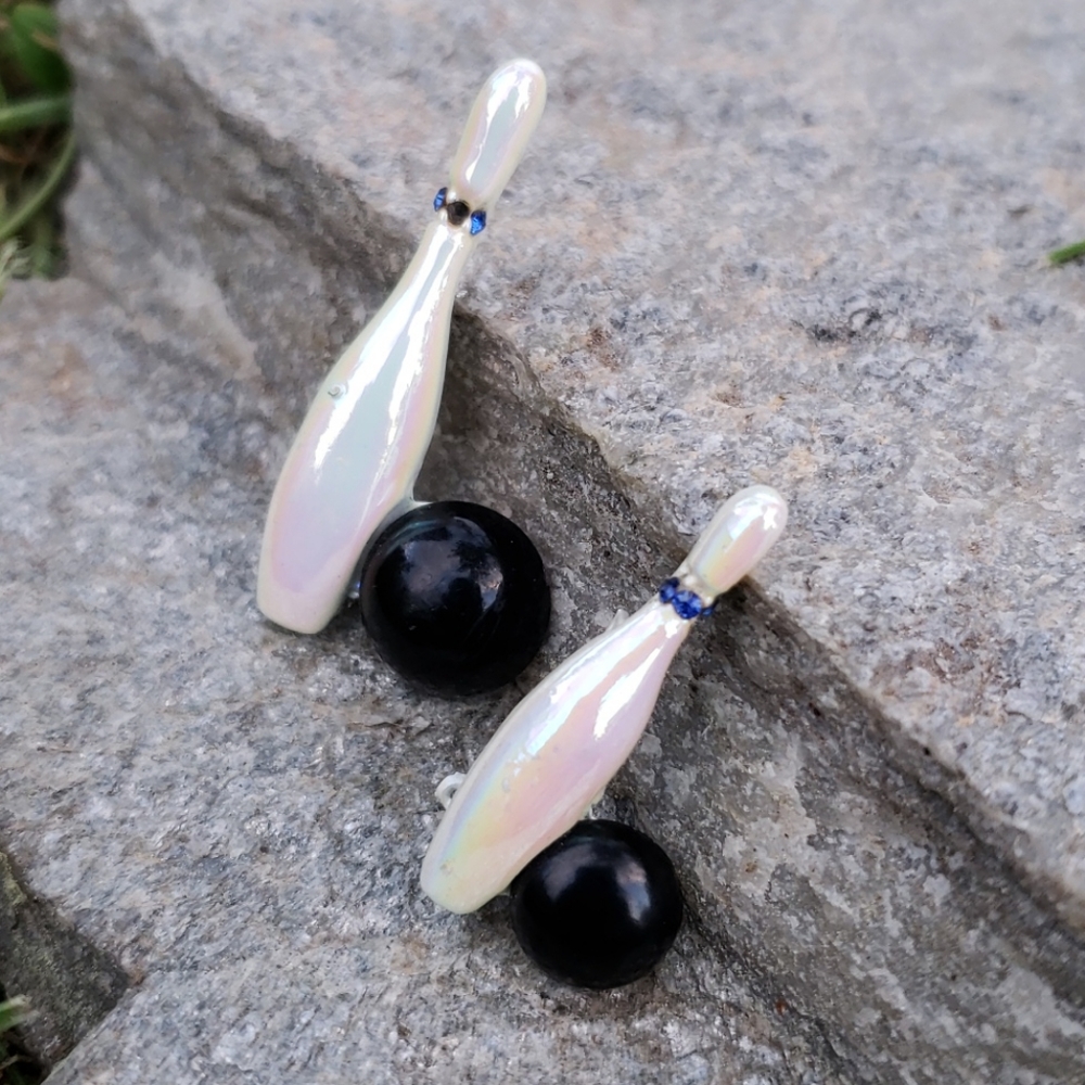 Retro Vintage Iridescent Bowling Ball Pin Brooches - Picture 6 of 8